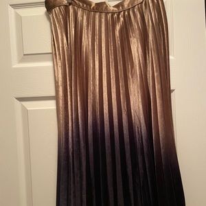 Umgee Velvet Ombré Pleated Midi Skirt